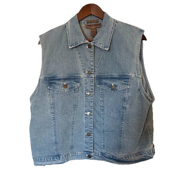 Jones New York Light Wash Denim Vest Button Front Sleeveless Pockets 16W - Picture 1 of 9